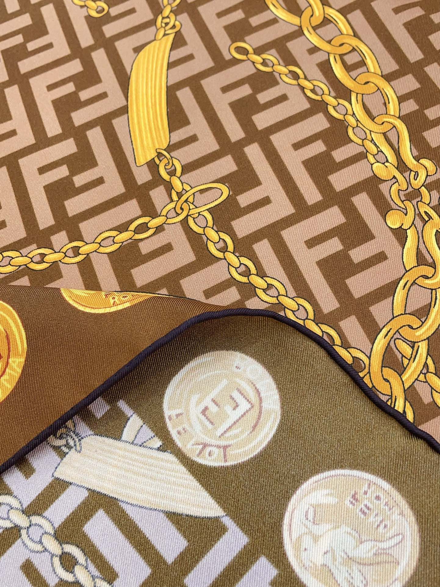 FD Scarf 90*90cm 0020