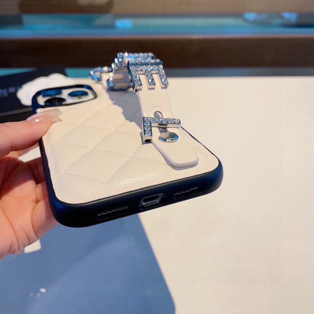 iPhone Case 055