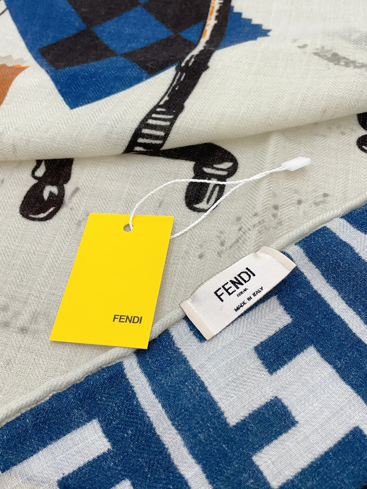 FD Scarf 140*140cm 0027