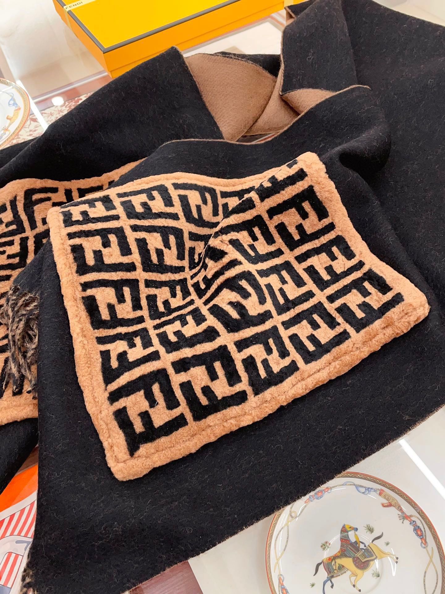 FD Scarf 38*210cm 0030