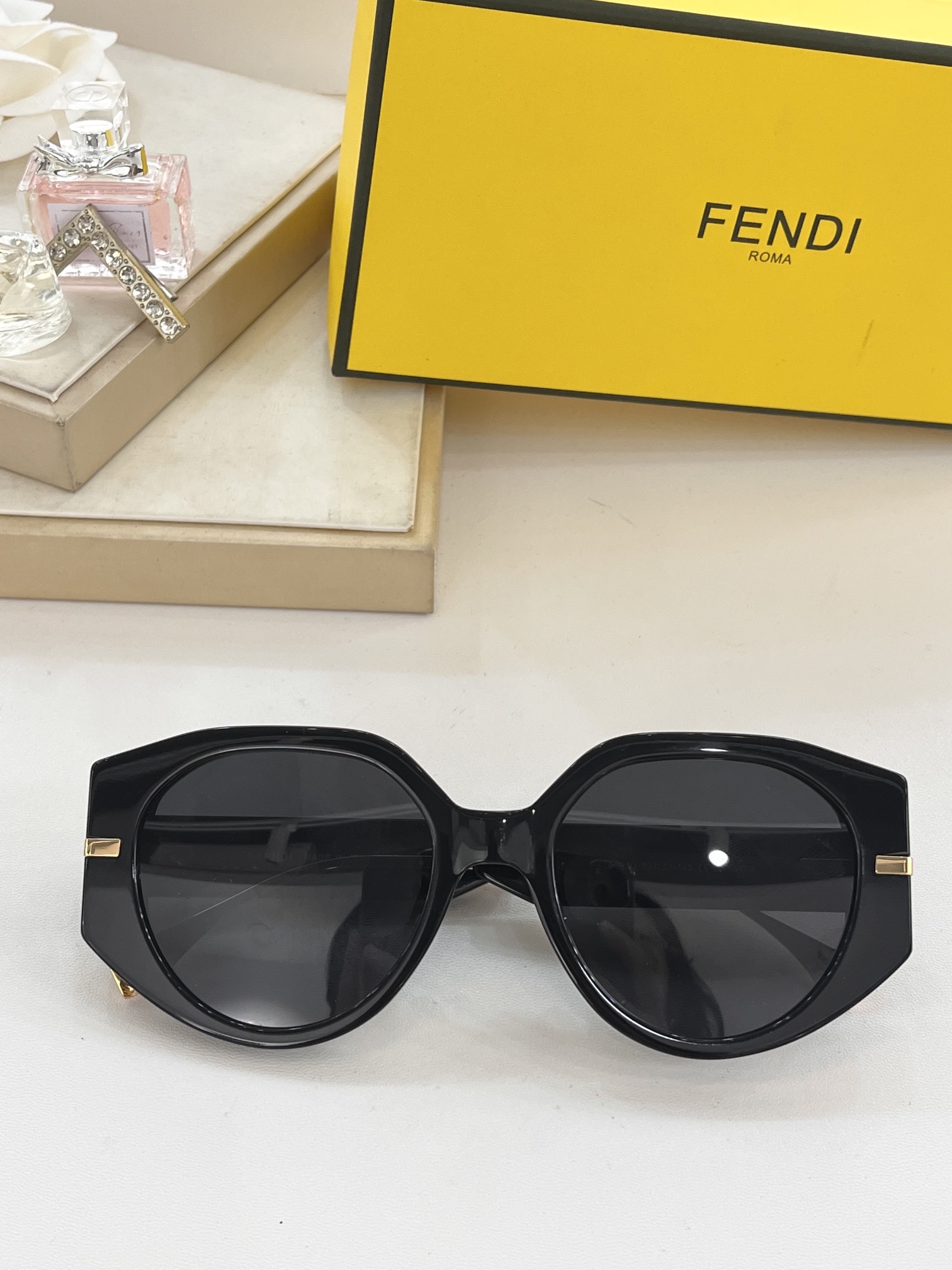 FE40083U  SIZE：54-19-145