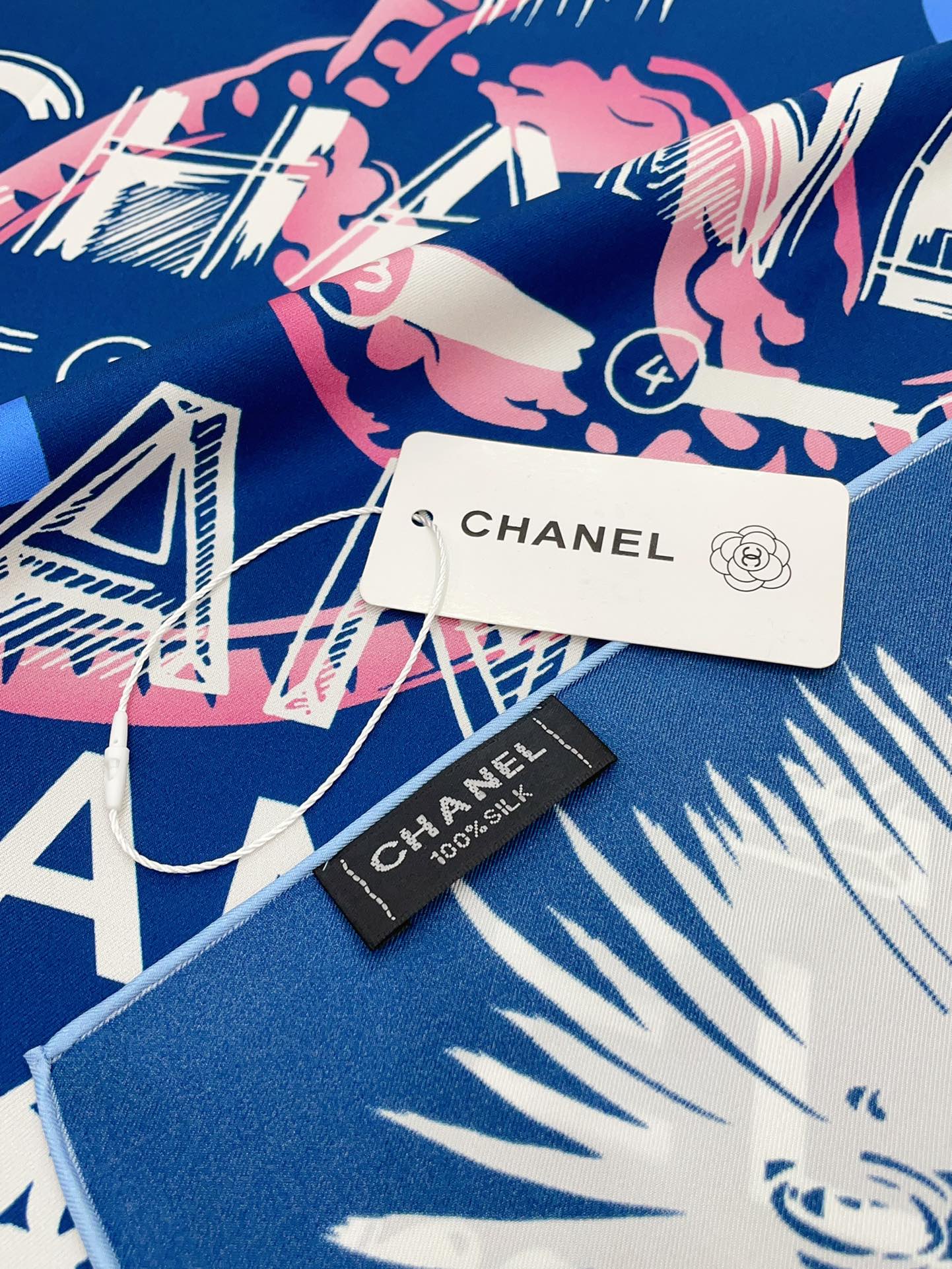 CC Scarf 90*90cm 0012