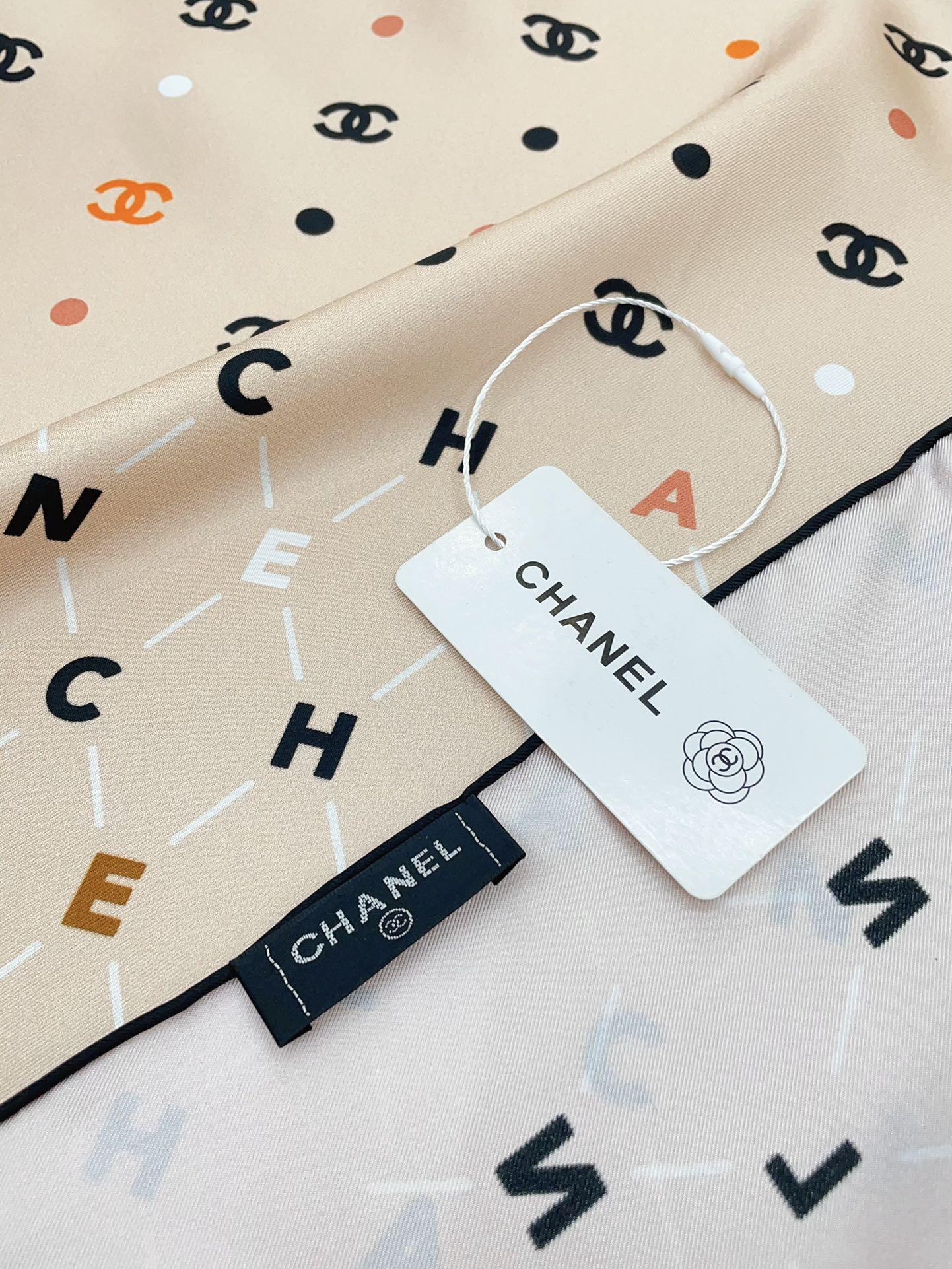 CC Scarf 90*90cm 0026