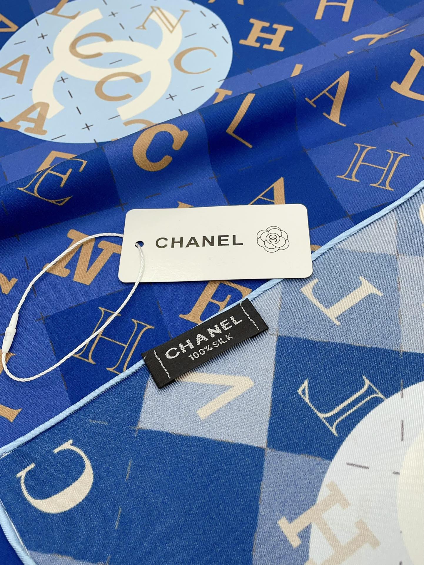 CC Scarf 90*90cm 0027