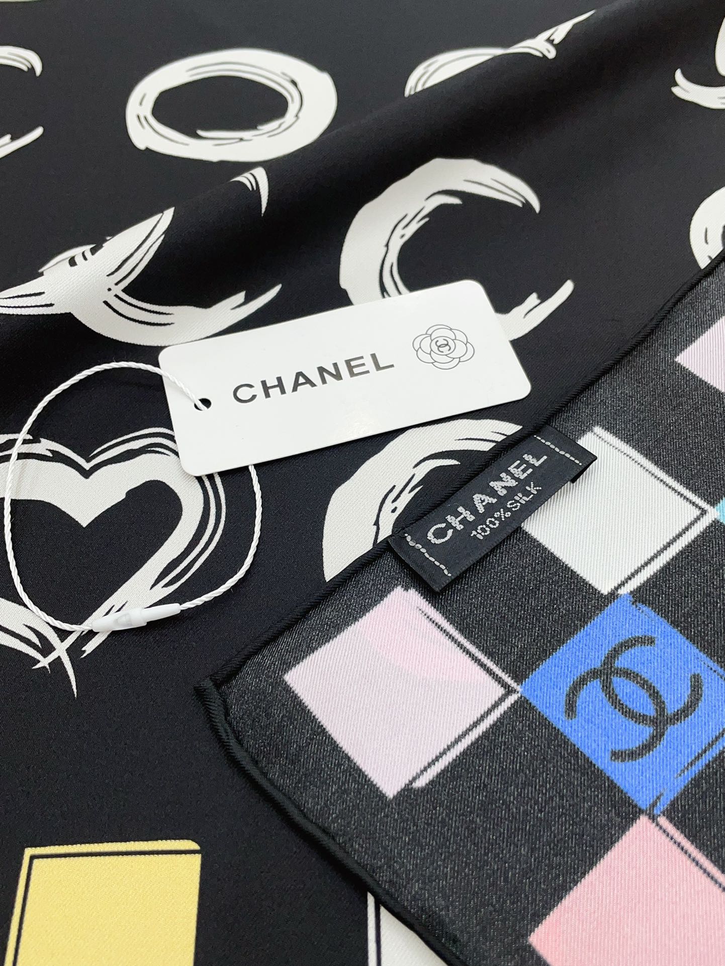 CC Scarf 90*90cm 0030