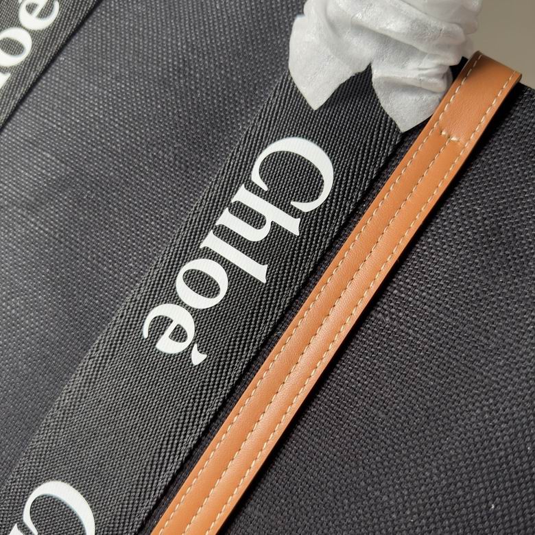 Ch Woody tote bag three size