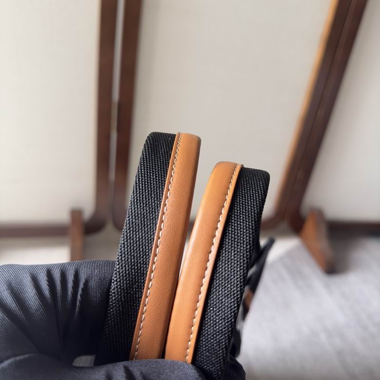 Ch Woody tote bag three size