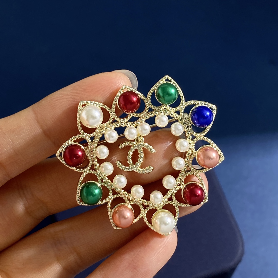 CC new arrival brooch 014