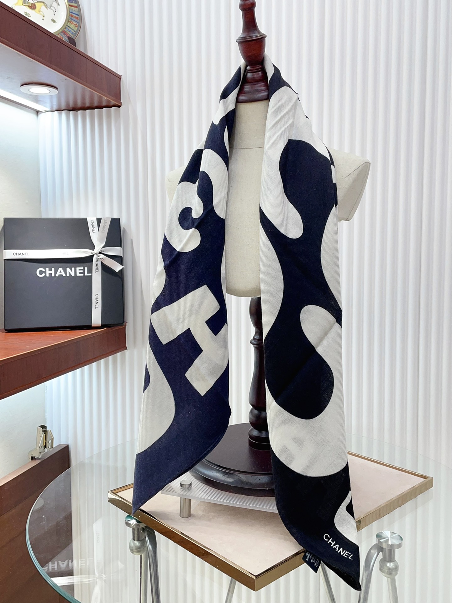 CC Scarf 90*90cm 0020