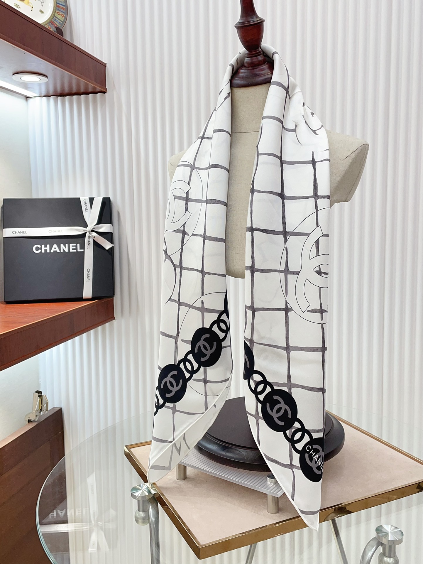 CC Scarf 90*90cm 0025