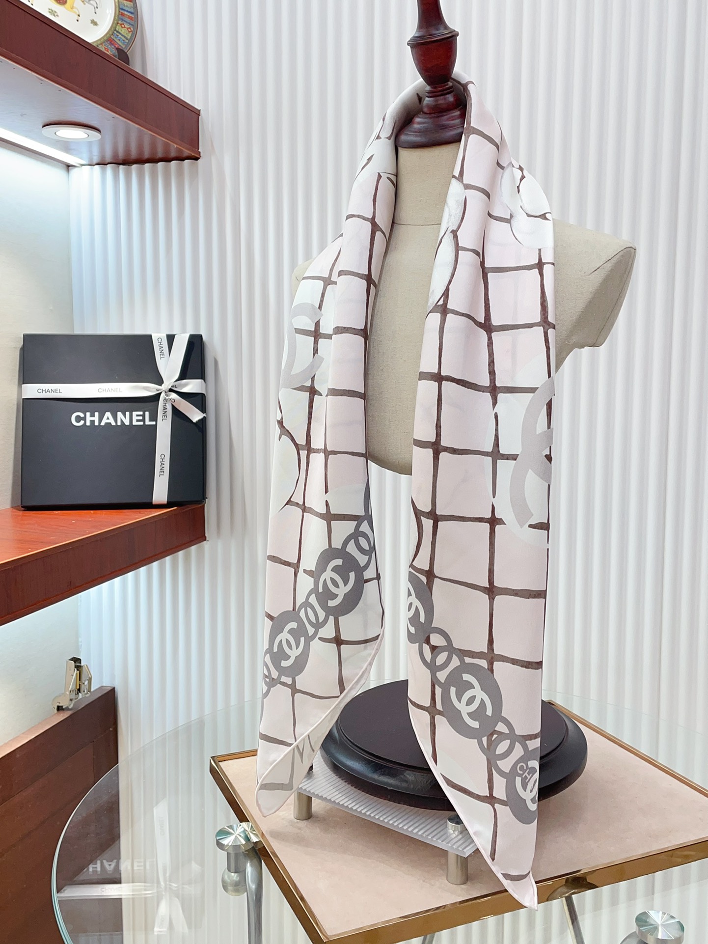 CC Scarf 90*90cm 0025