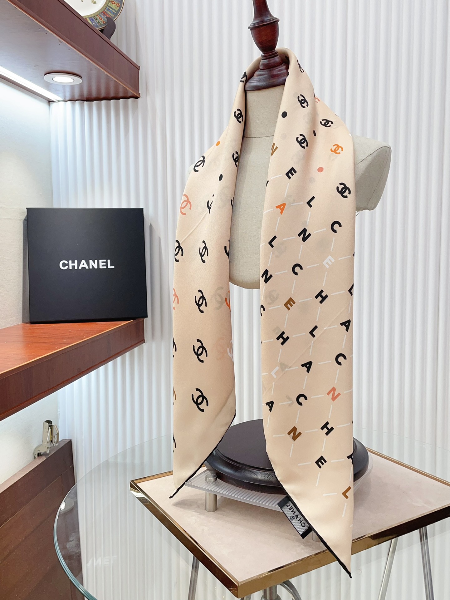 CC Scarf 90*90cm 0026