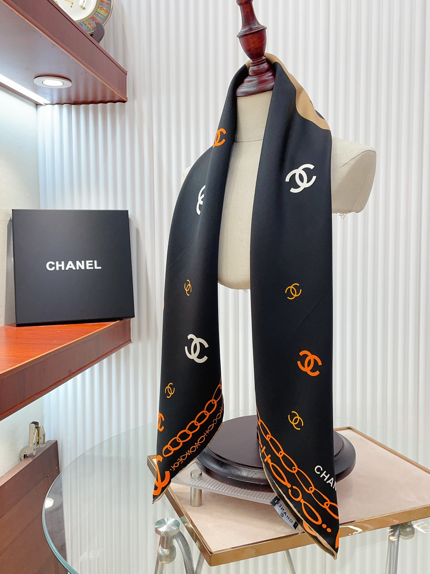 CC Scarf 90*90cm 0029