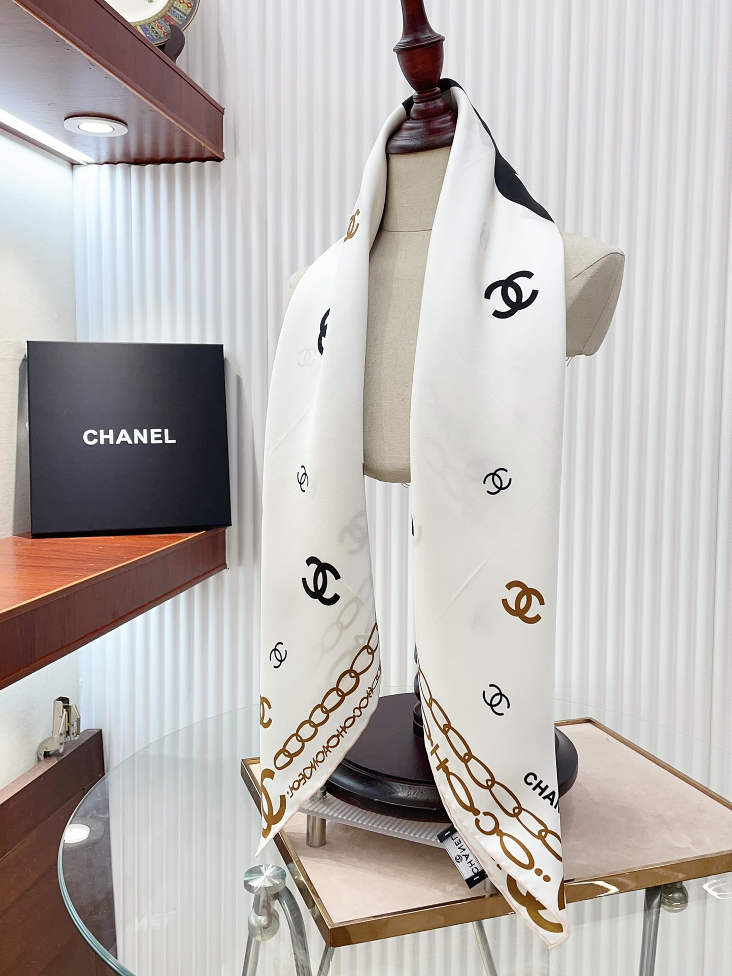 CC Scarf 90*90cm 0029