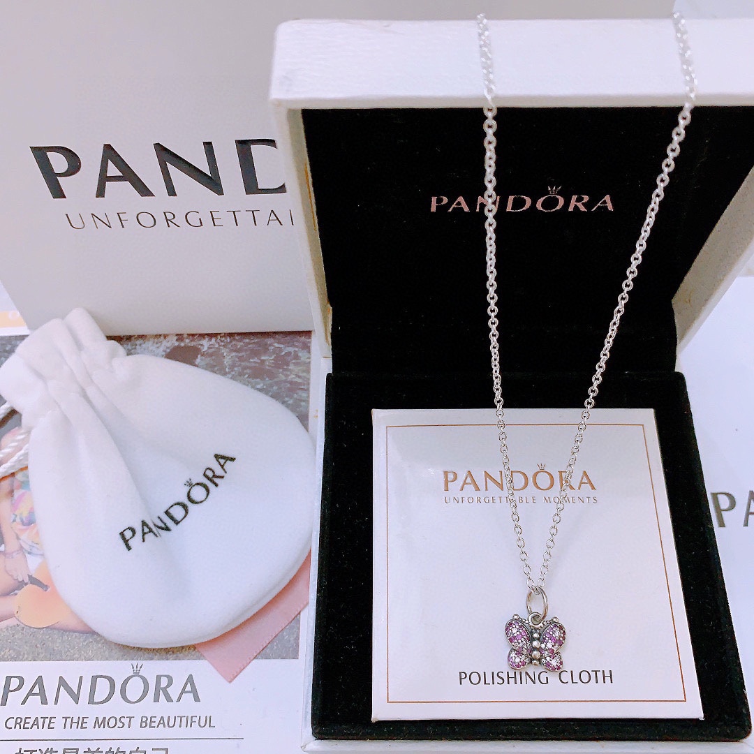 Pan women necklace 61