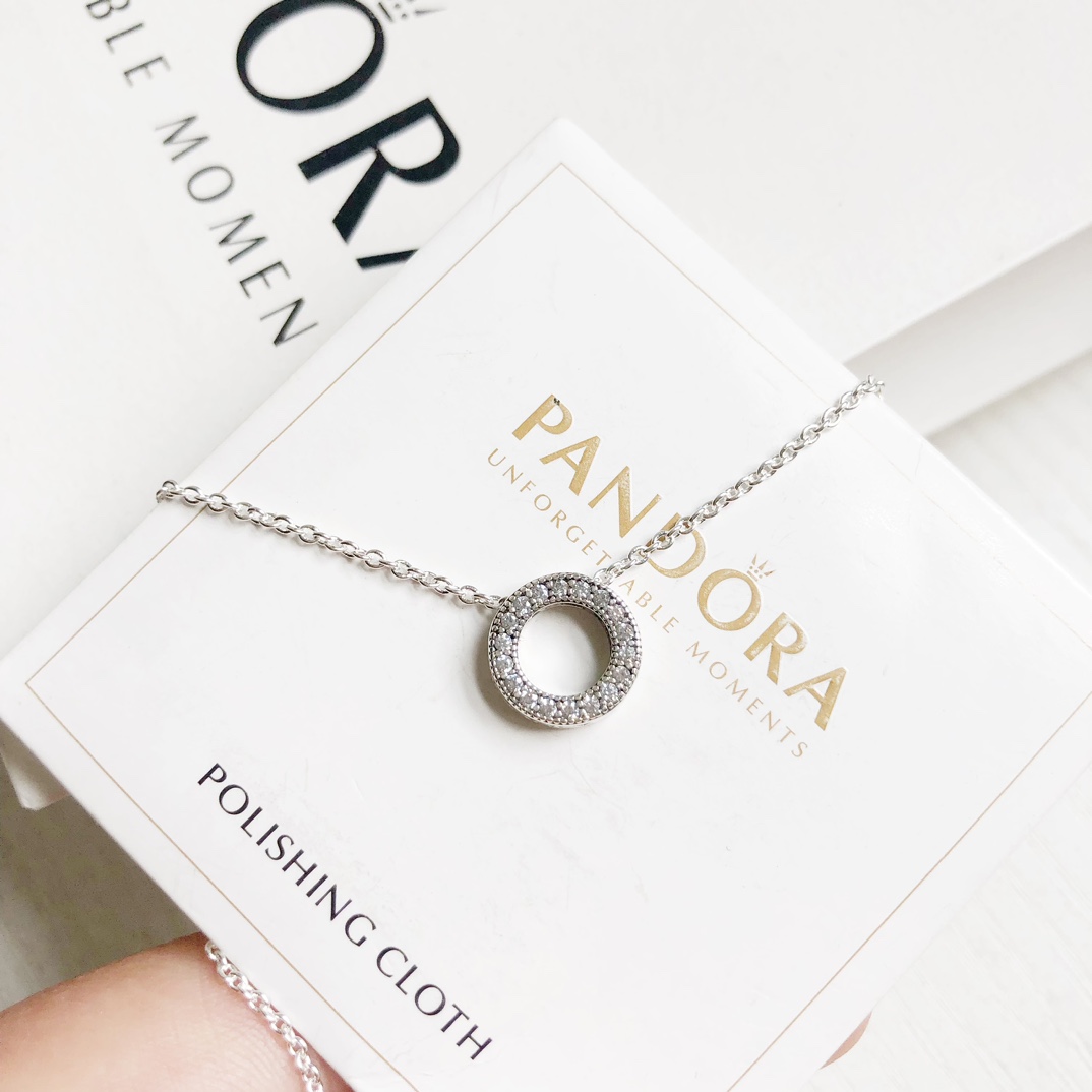 Pan women necklace 26