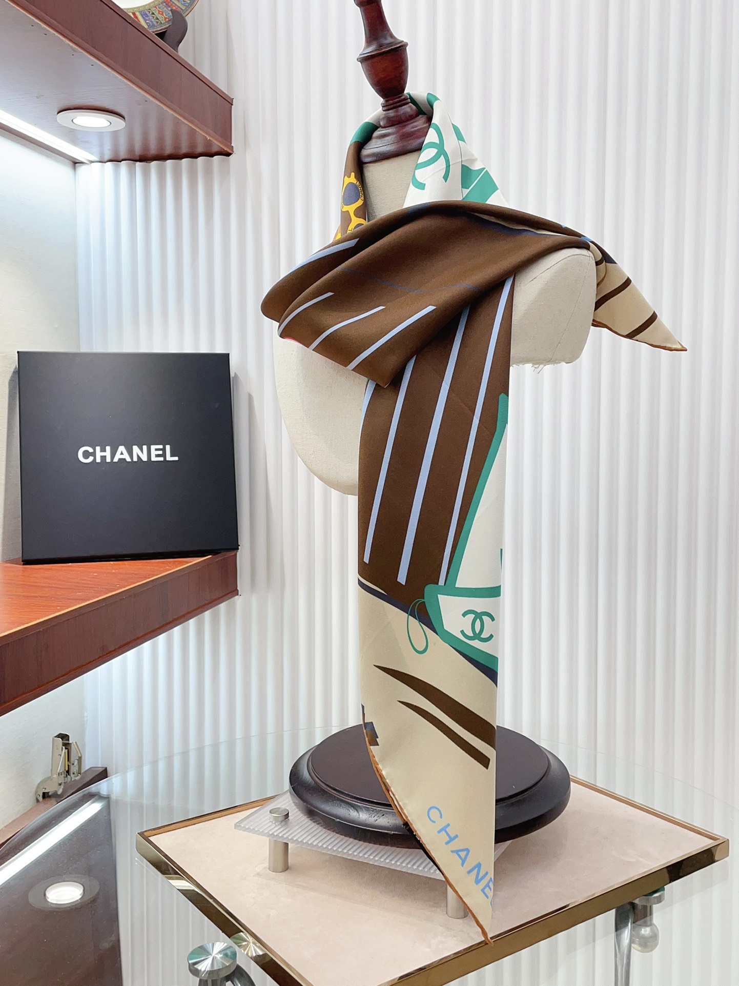 CC Scarf 90*90cm 0013