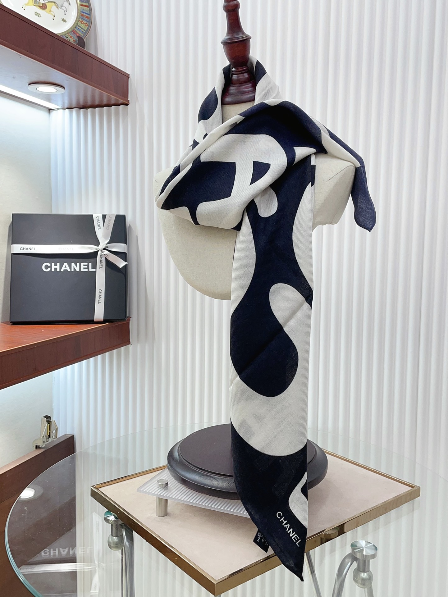 CC Scarf 90*90cm 0020