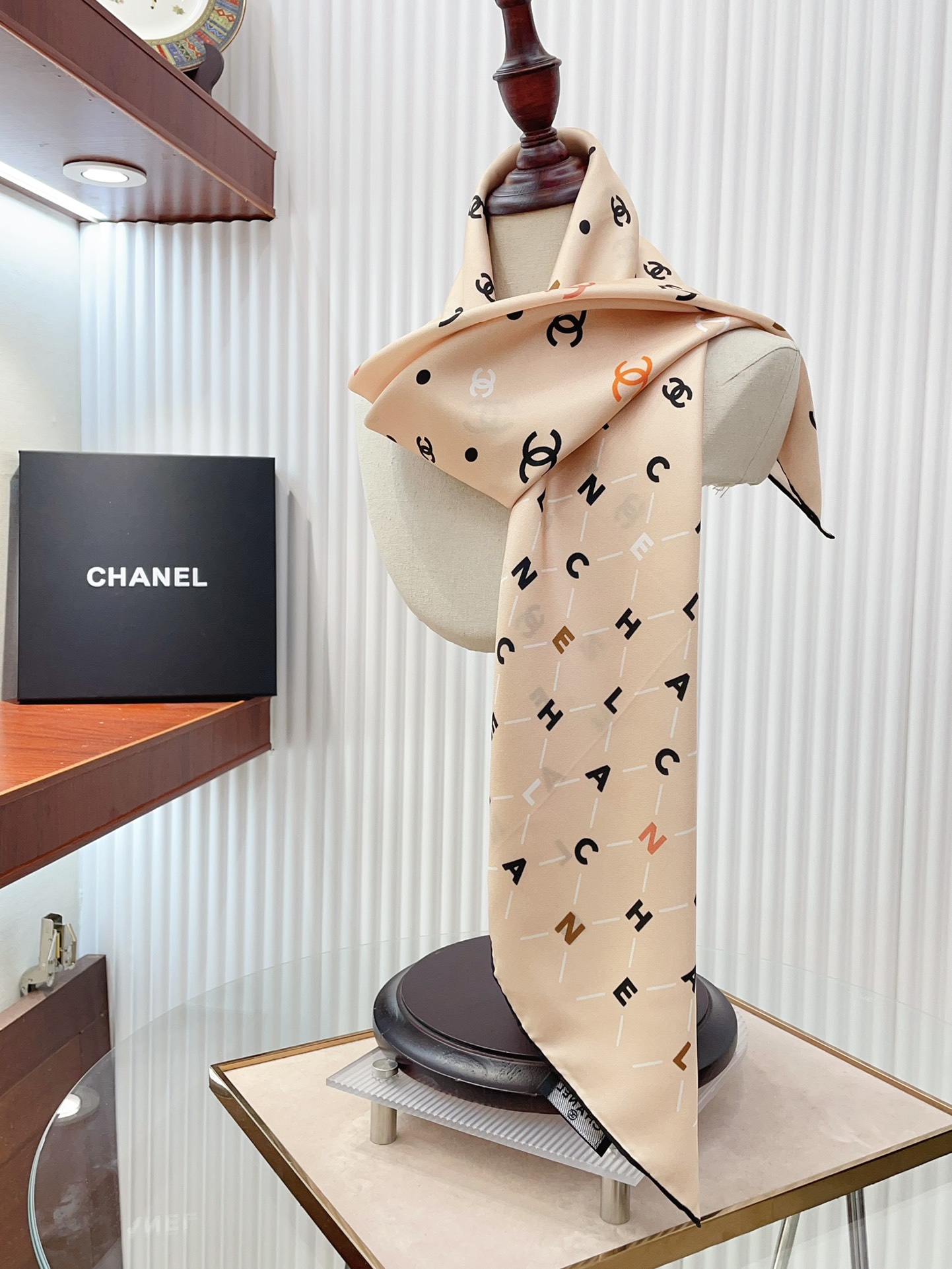 CC Scarf 90*90cm 0026