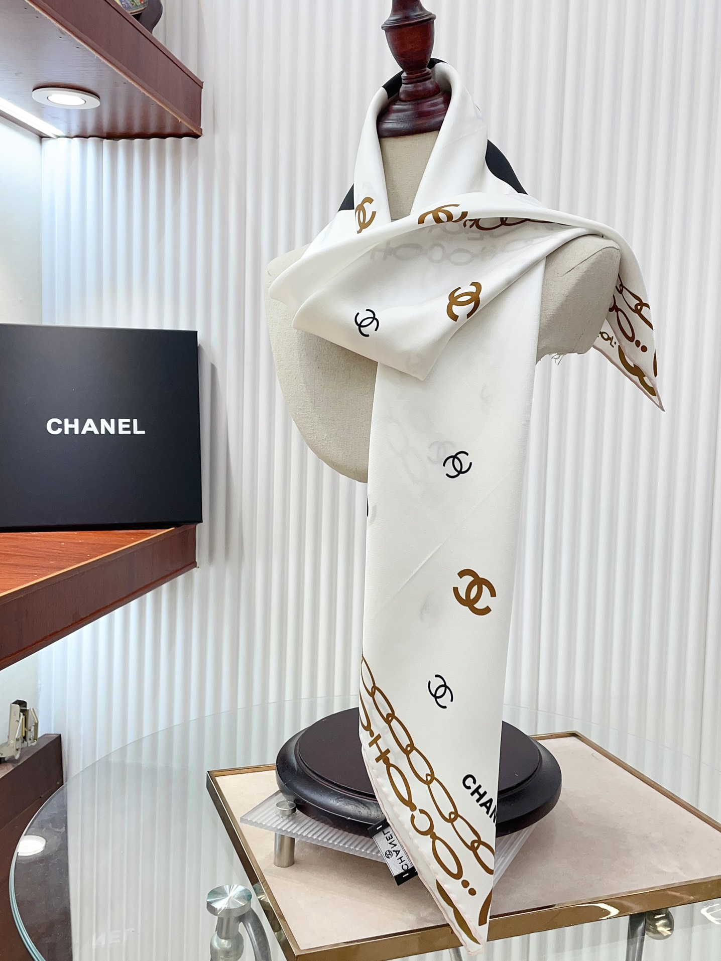 CC Scarf 90*90cm 0029