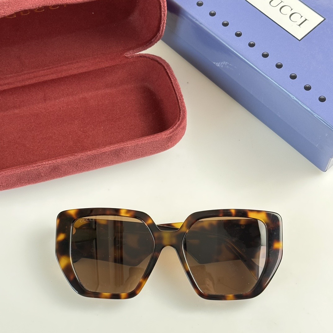 GG0956SSIZ：54-18-145