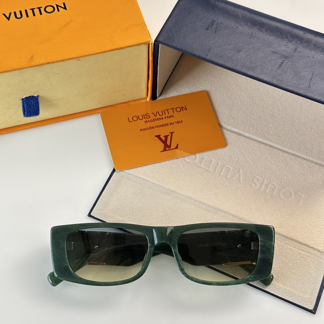 Z2580U SIZE：54-18-145