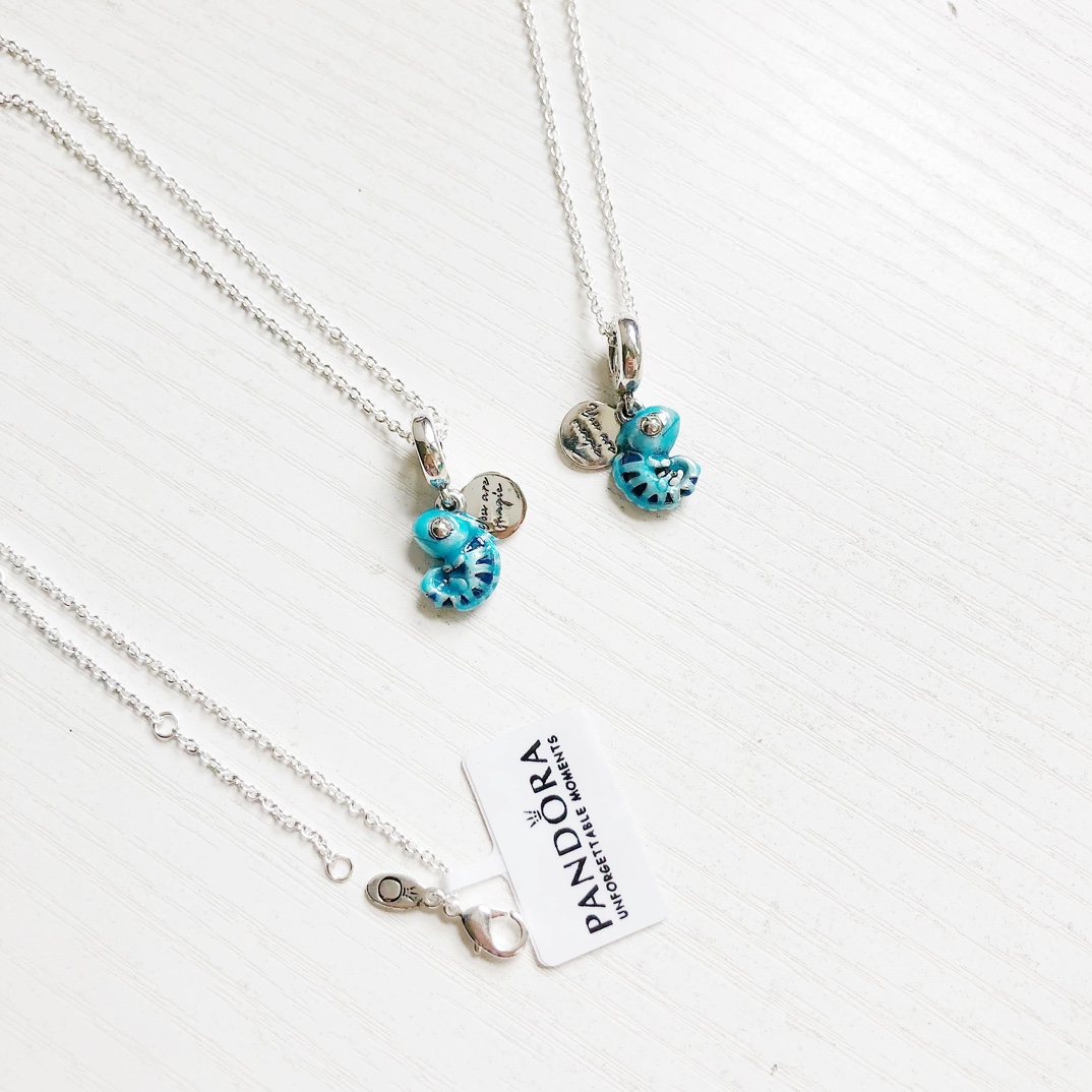 Pan women necklace 23