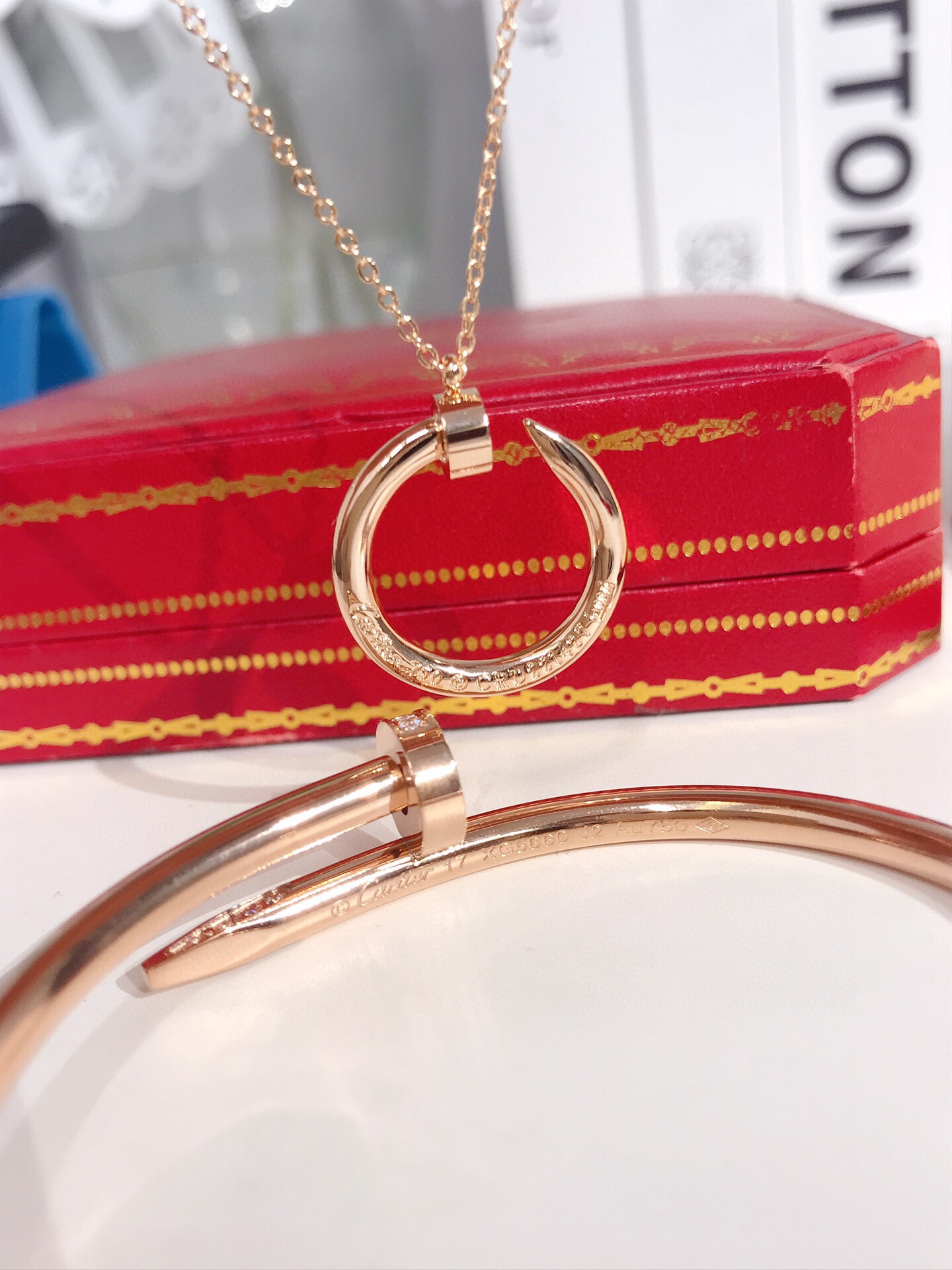 Car bracelet+necklace 003