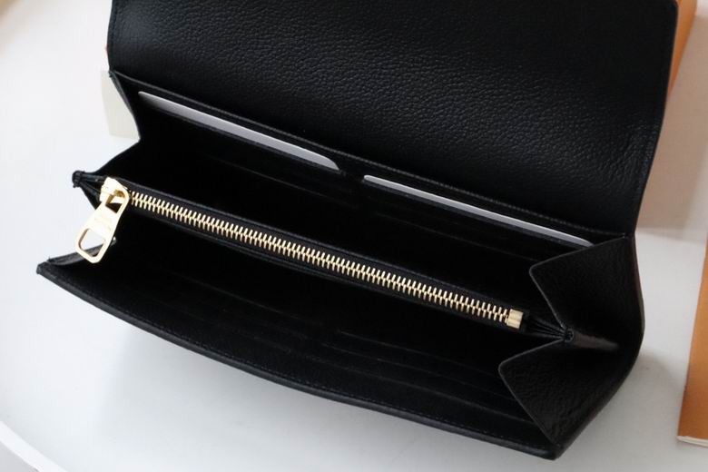 LV Bag 19.5X10.5X2.5cm 09