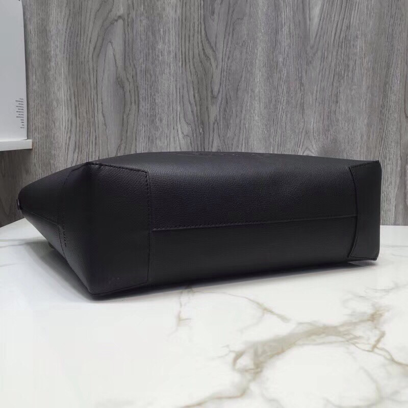 bb Small Embossed Crest Tote Black For Women, Women's Bags 13.8in/35cm