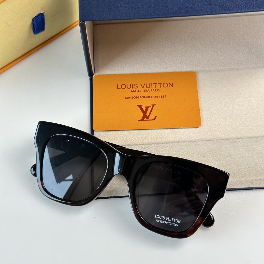 Z1647W Size：50-21 145