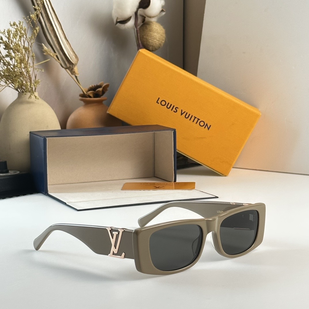 Z2580U SIZE：54-18-145