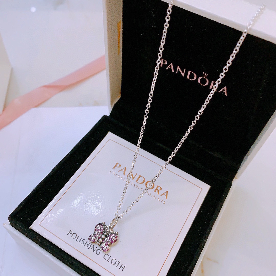 Pan women necklace 61
