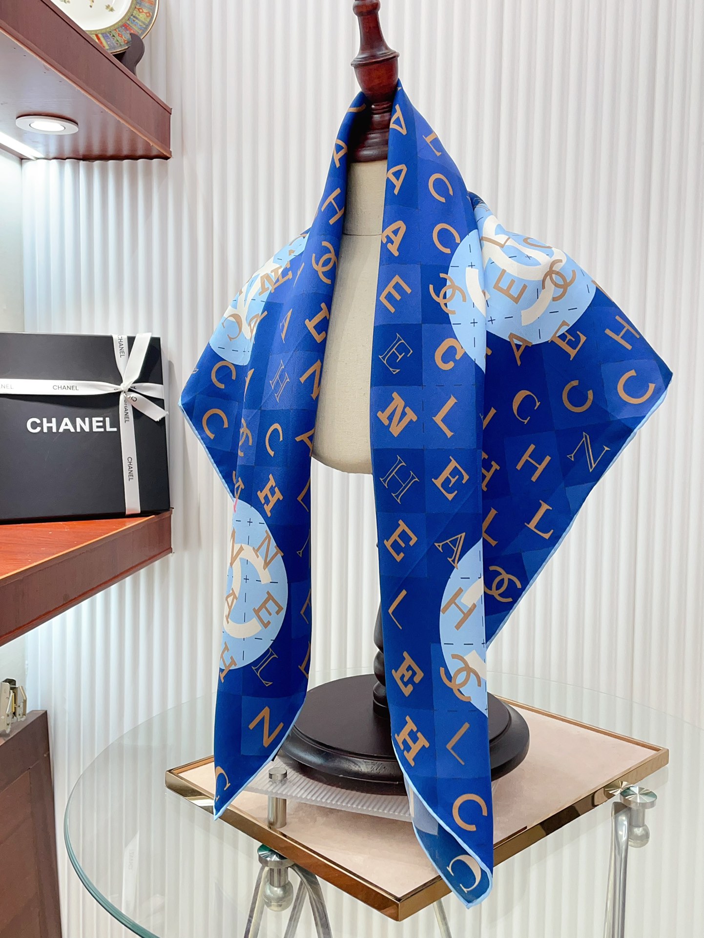 CC Scarf 90*90cm 0027