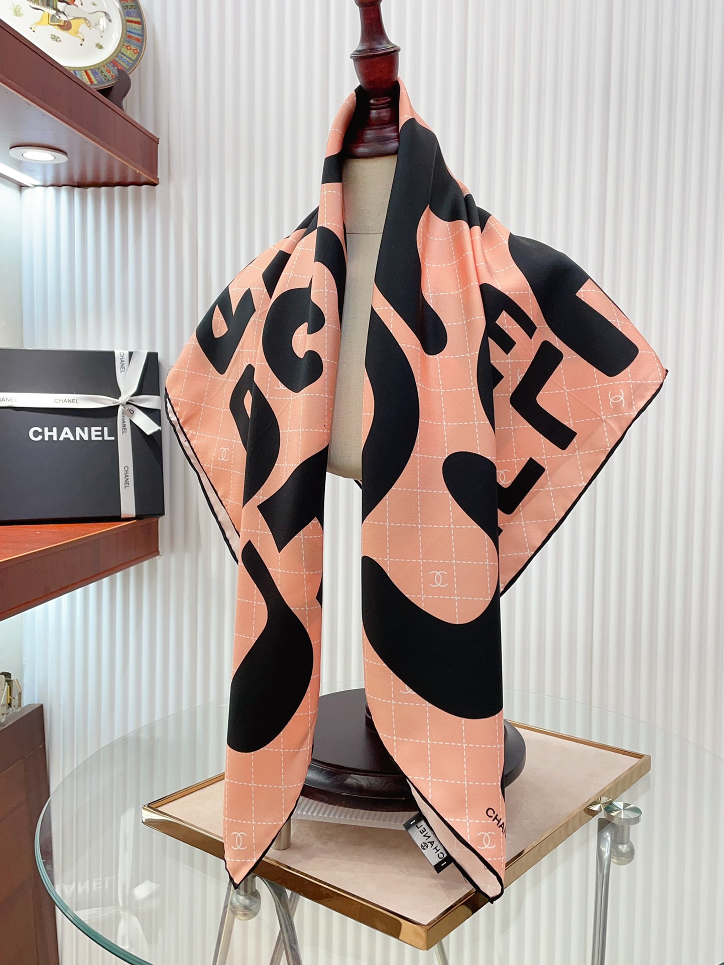 CC Scarf 90*90cm 0028