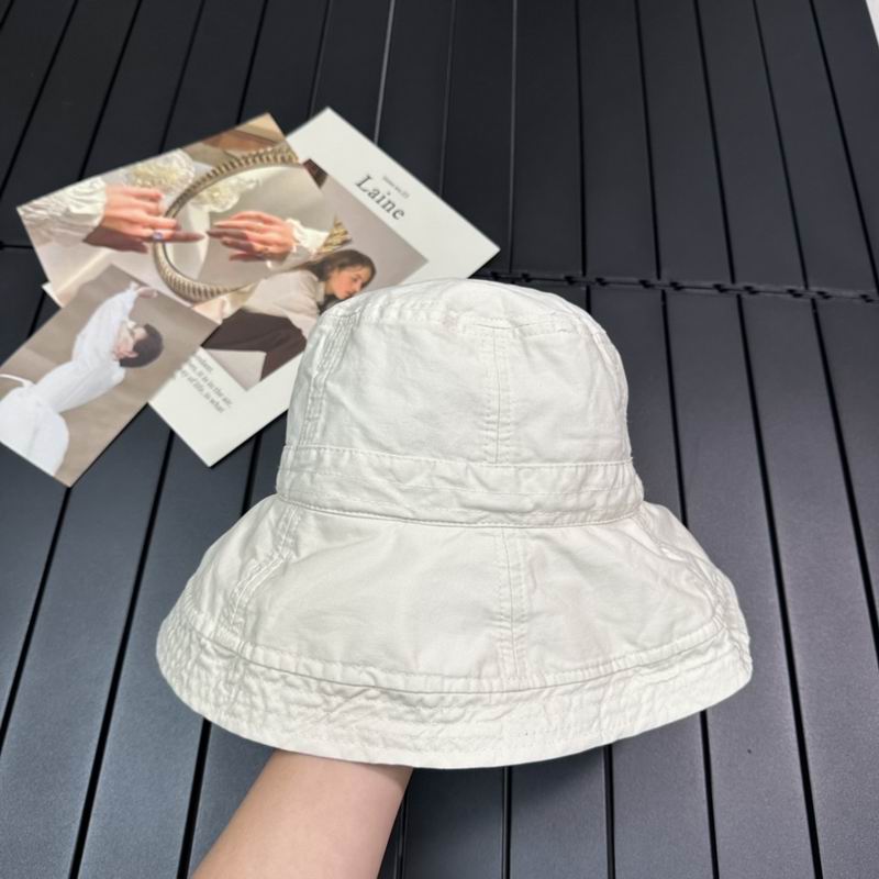 CC hat 132