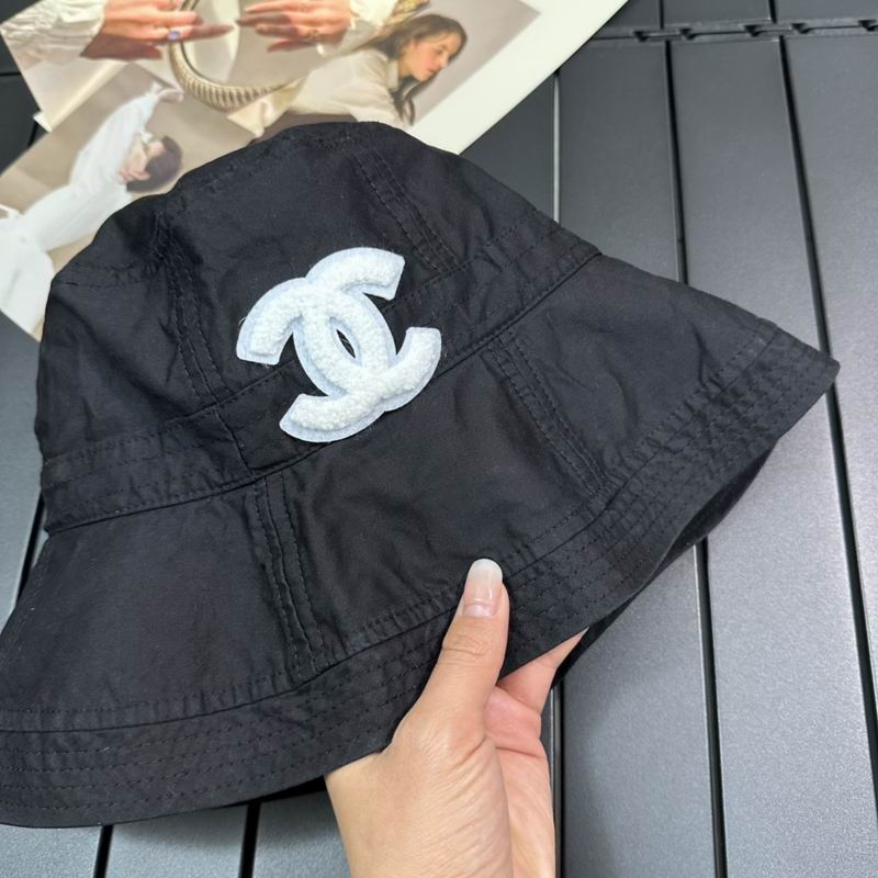 CC hat 132