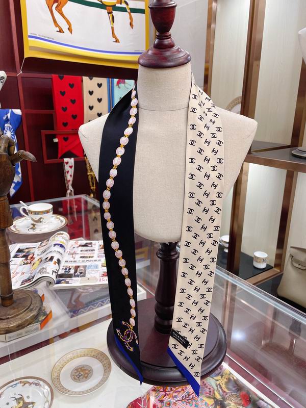 Chanel silk ribbon E061437