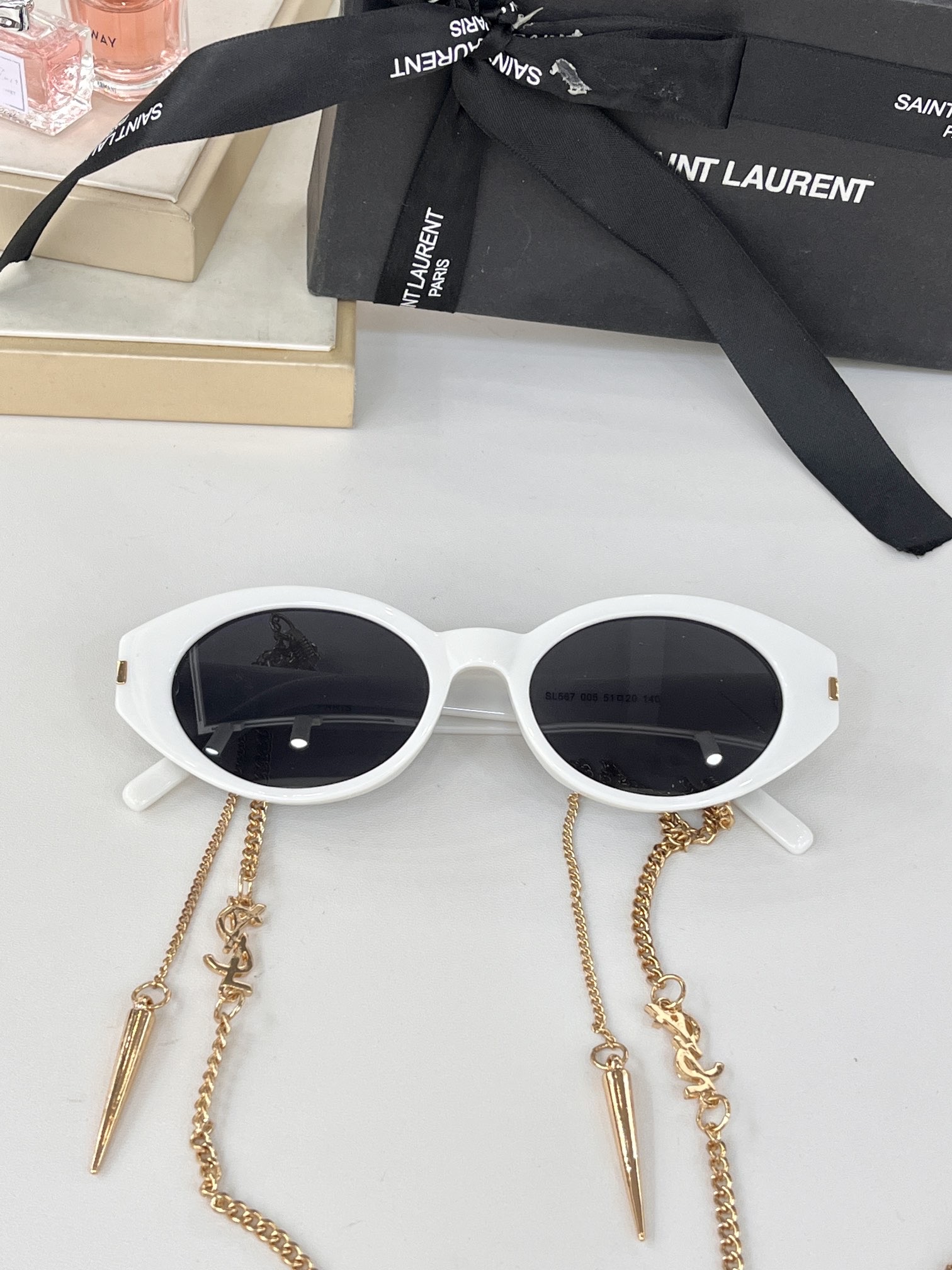 SL 567 size：51-20-140