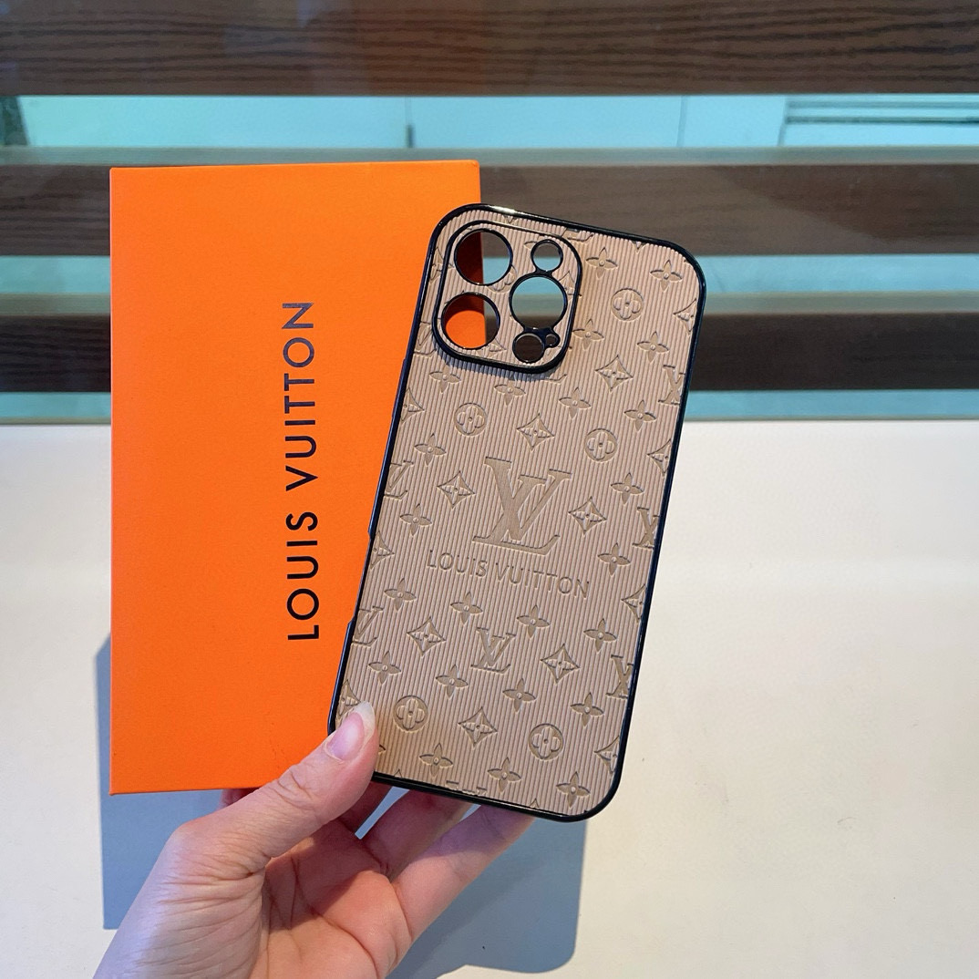 Louis Phone Case 001