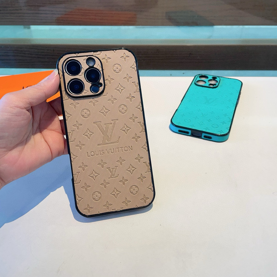 Louis Phone Case 001