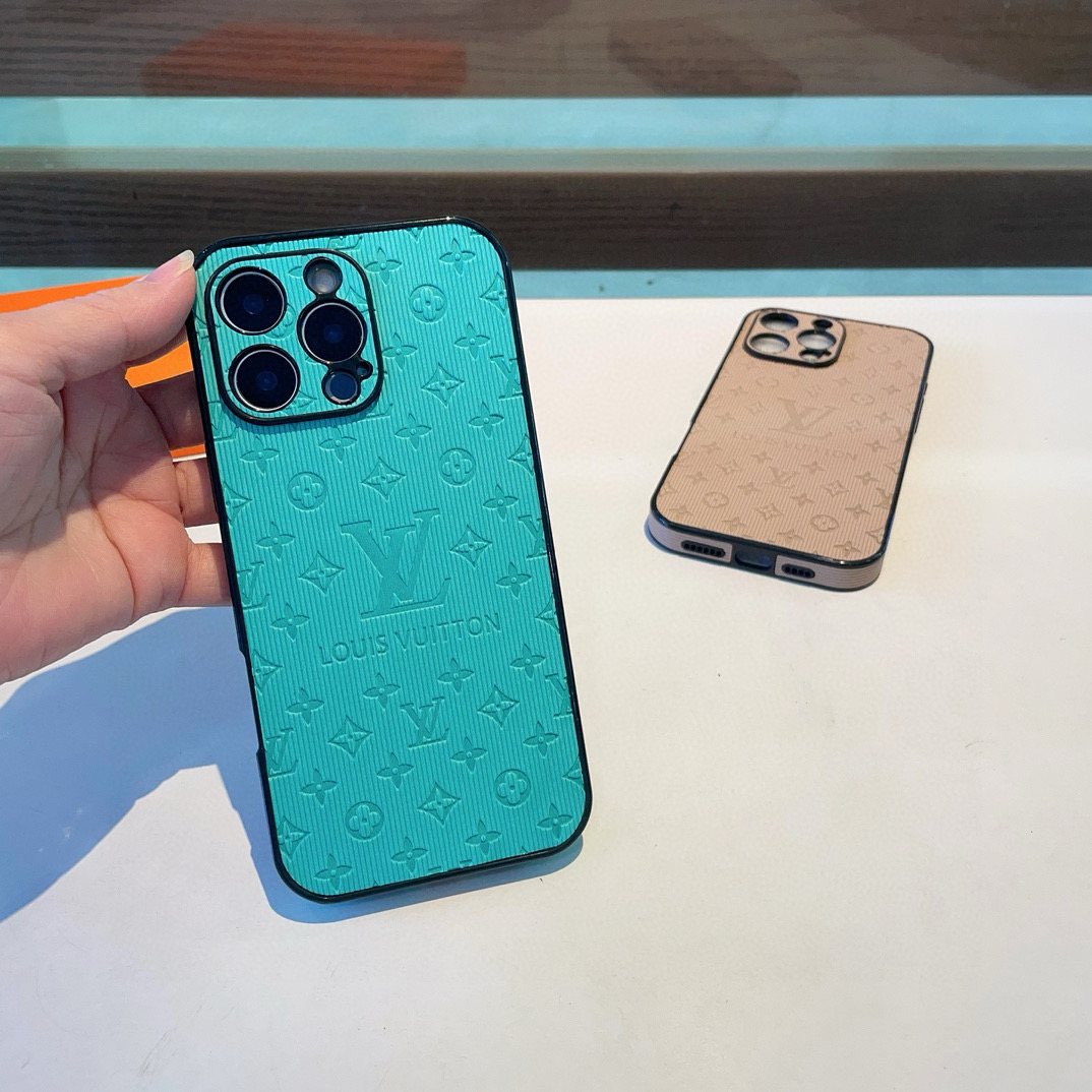 Louis Phone Case 001