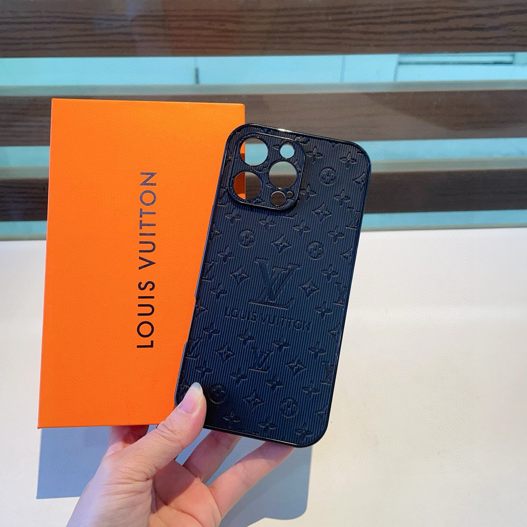 Louis Phone Case 001