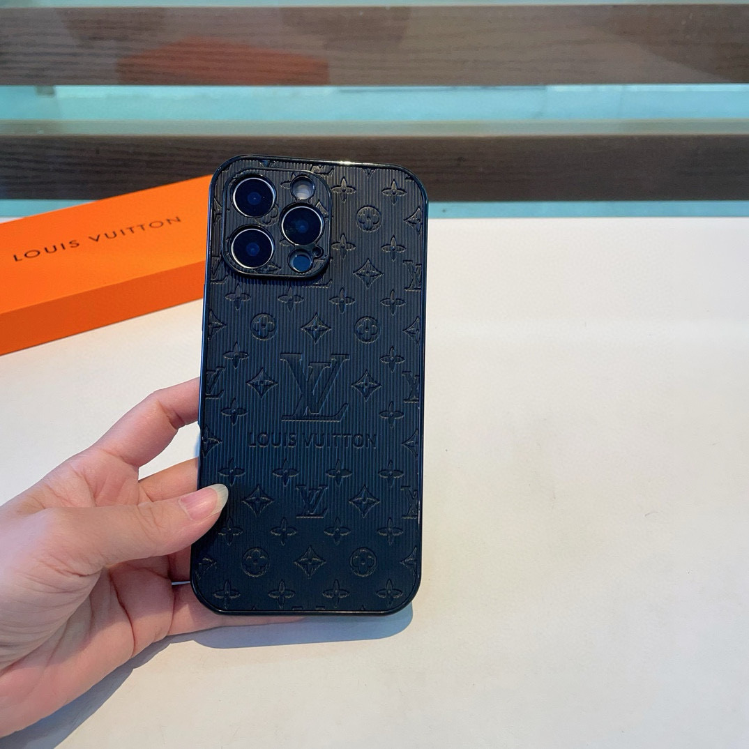 Louis Phone Case 001