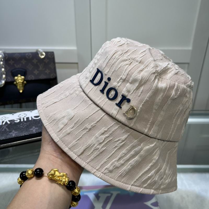 DD hat 04