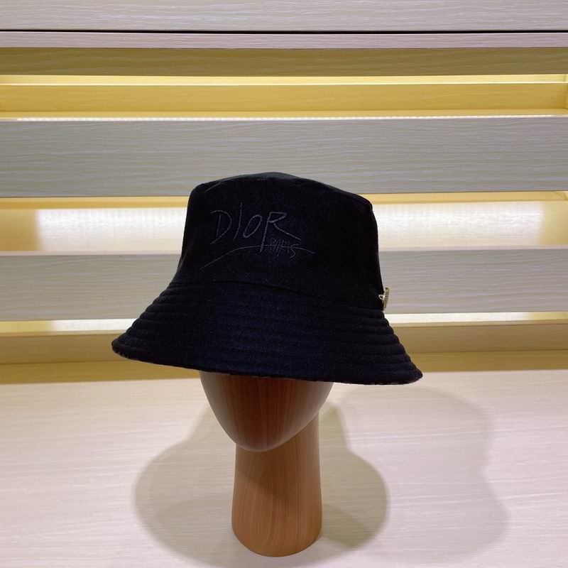 DD hat 18