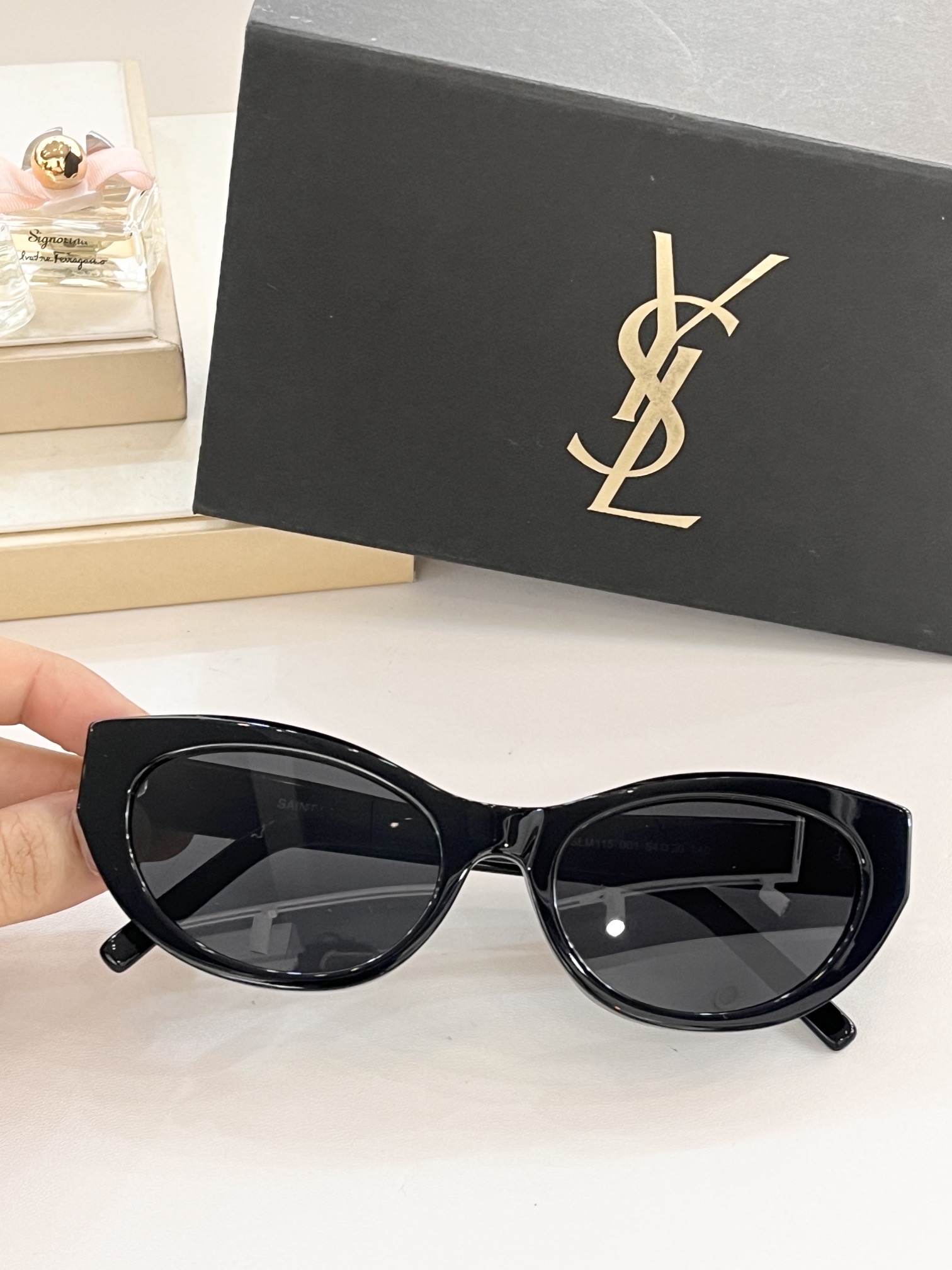 SL M115 size：54-20-140