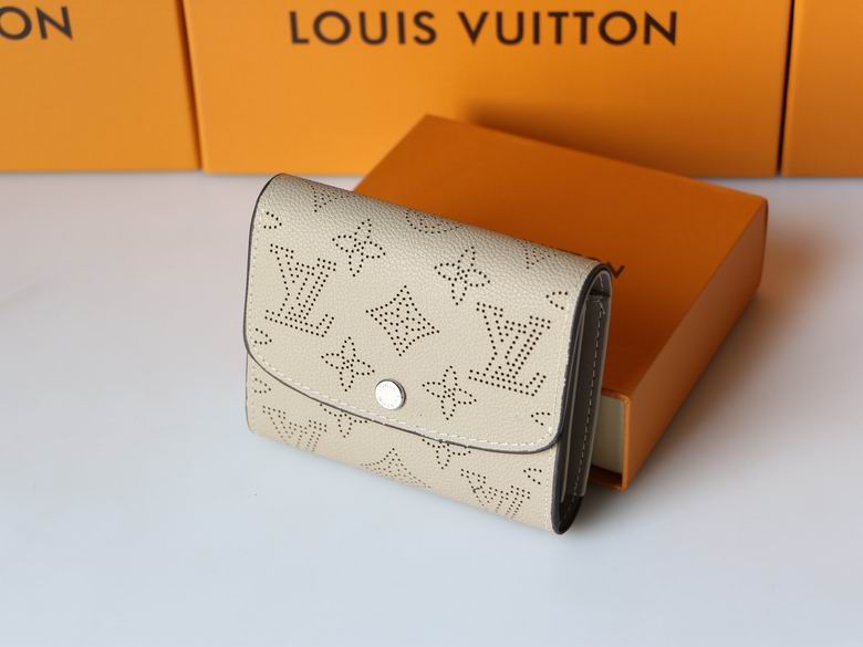 LV Bag 12X9.5X3cm 03