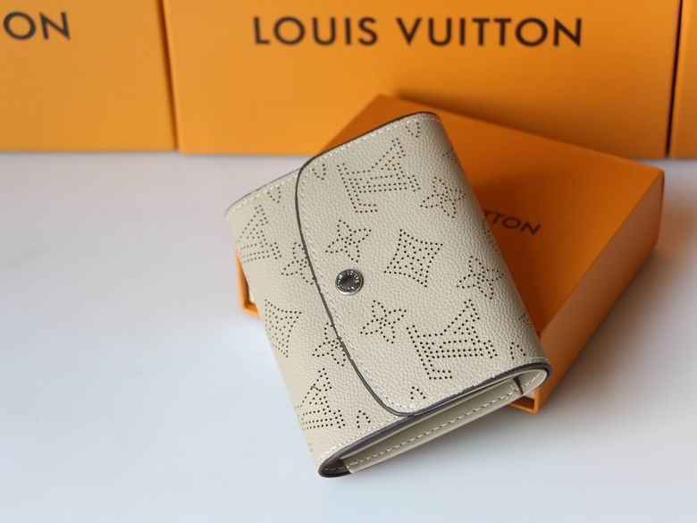 LV Bag 12X9.5X3cm 03