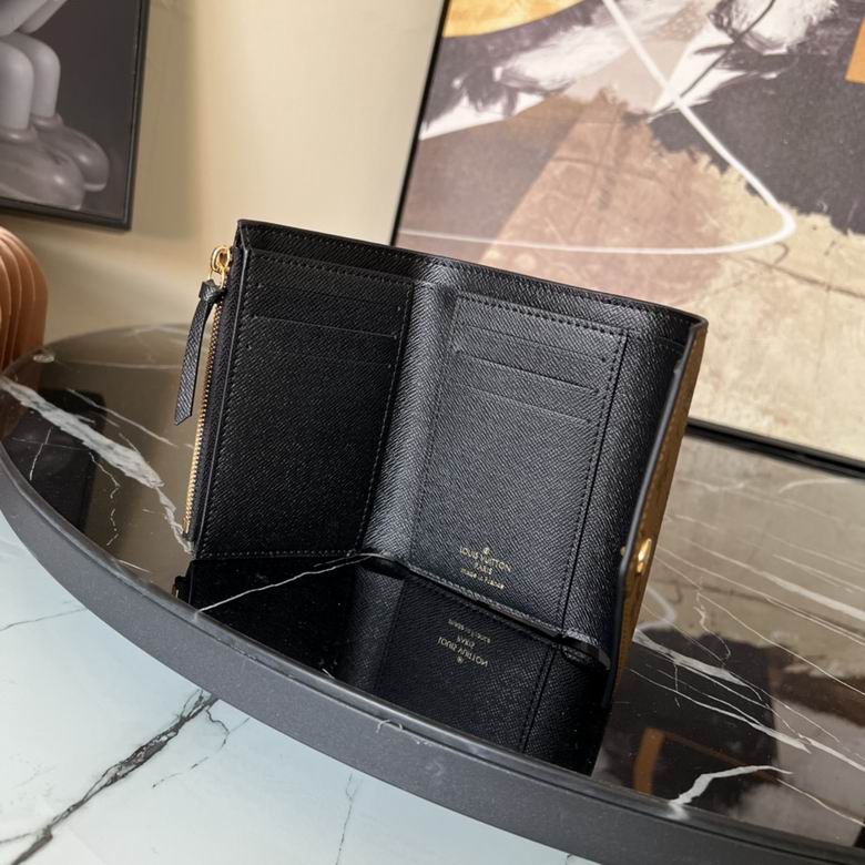 LV Bag 12X9.5X1.5cm 17